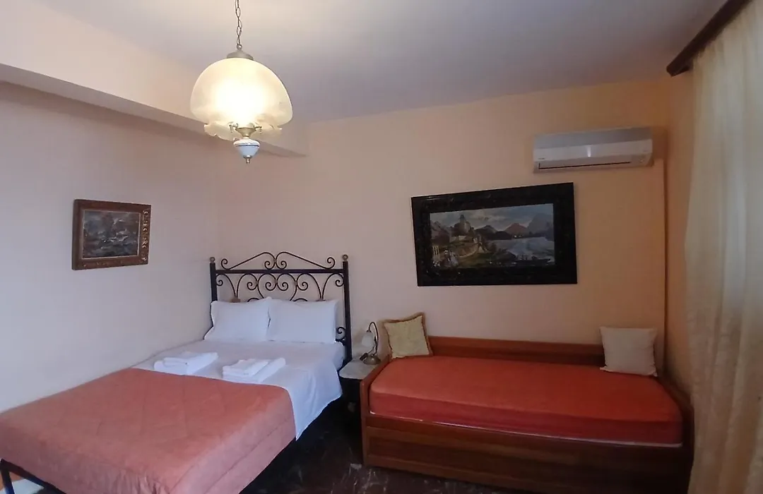 Pension Eleni-1